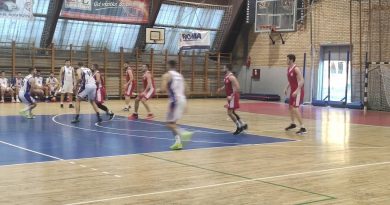 Grujić, Lazendić, Stanić, Tomić i Grujević predvodili mladu košarkašku ekipu do pobede Grujić, Lazendić, Stanić, Tomić i Grujević predvodili mladu košarkašku ekipu do pobede